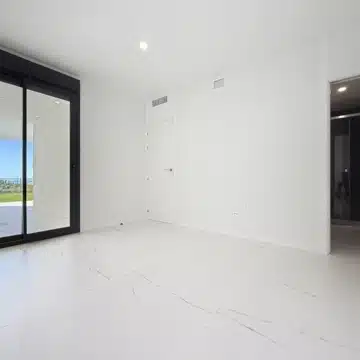 Brand new groundfloor apartment in the sought-after Camarate Golf area of Casares Picture 6