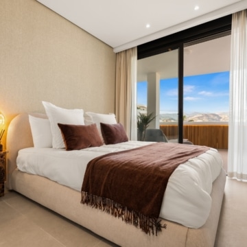Luxury apartment with Sea and Mountain Views in Jardines de Andalucia, Nueva Andalucia Picture 21