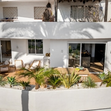 Fully renovated three bedroom apartment in the heart of Nueva Andalucía Picture 4