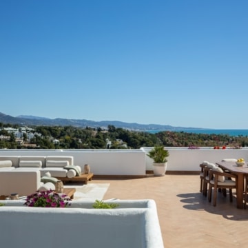 Luxury apartment with Sea and Mountain Views in Jardines de Andalucia, Nueva Andalucia Picture 26