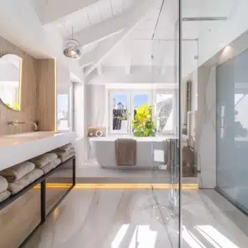 Impressive Duplex Penthouse with Incredible Views in Monte Paraíso, Marbella Golden Mile Picture 9