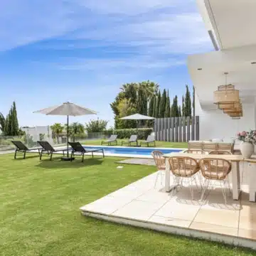 Modern contemporary villa located in the sought-after residential area of La Alqueria, Benahavis Picture 23