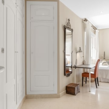 Elegant villa with beautiful sea views located in the highly sought-after area of Paraíso Alto, Benahavis Picture 27