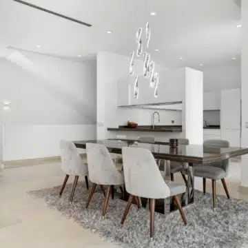 Modern contemporary villa located in the sought-after residential area of La Alqueria, Benahavis Picture 6
