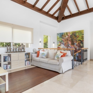 Elegant villa with beautiful sea views located in the highly sought-after area of Paraíso Alto, Benahavis Picture 16