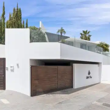 Modern contemporary villa located in the sought-after residential area of La Alqueria, Benahavis Picture 15