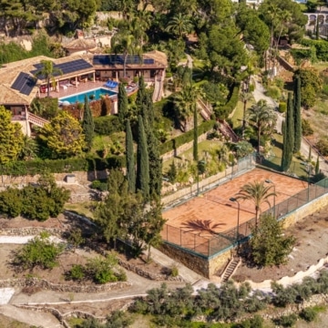 Luxury Mansion with uninterrupted Sea and Golf Views in El Paraíso, Benahavís Picture 44