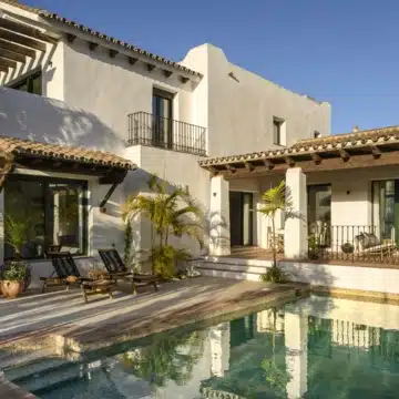 Elegant renovated villa in the sought-after area of El Paraíso, New Golden Mile Picture 41