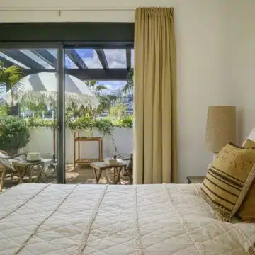 Elegant renovated villa in the sought-after area of El Paraíso, New Golden Mile Picture 17