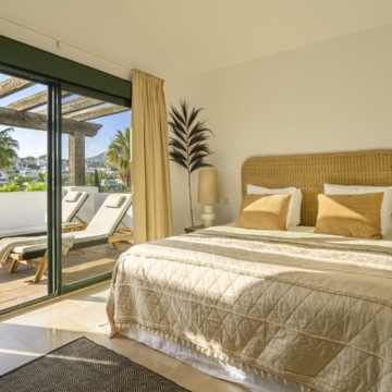 Elegant renovated villa in the sought-after area of El Paraíso, New Golden Mile Picture 66
