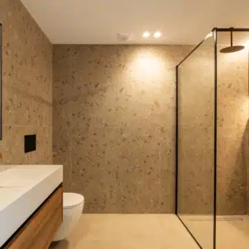 Beautifully renovated ground floor apartment in the prestigious Les Belvederes, Nueva Andalucia Picture 16