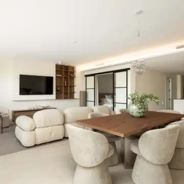 Beautifully renovated ground floor apartment in the prestigious Les Belvederes, Nueva Andalucia Picture 9