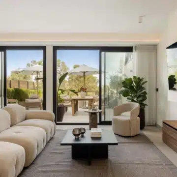 Beautifully renovated ground floor apartment in the prestigious Les Belvederes, Nueva Andalucia Picture 10