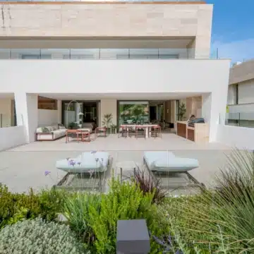 Groundfloor duplex apartment in the prestigious Epic Marbella development in Marbella Golden Mile Picture 35