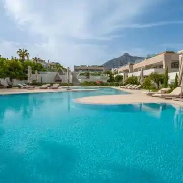 Groundfloor duplex apartment in the prestigious Epic Marbella development in Marbella Golden Mile Picture 37