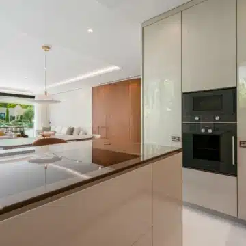 Groundfloor duplex apartment in the prestigious Epic Marbella development in Marbella Golden Mile Picture 40