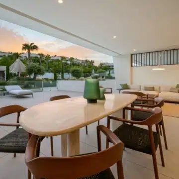 Groundfloor duplex apartment in the prestigious Epic Marbella development in Marbella Golden Mile Picture 17