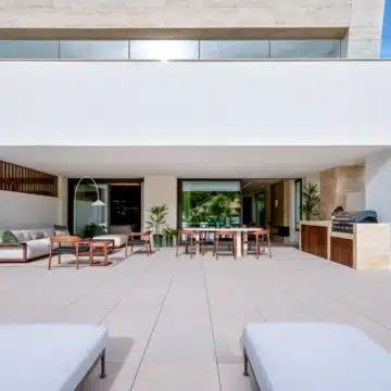 Groundfloor duplex apartment in the prestigious Epic Marbella development in Marbella Golden Mile Picture 46