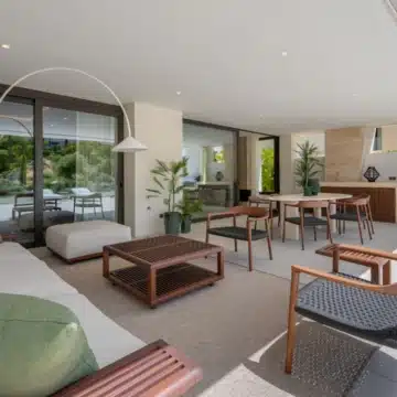 Groundfloor duplex apartment in the prestigious Epic Marbella development in Marbella Golden Mile Picture 3