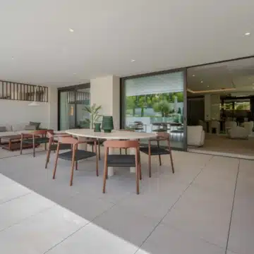 Groundfloor duplex apartment in the prestigious Epic Marbella development in Marbella Golden Mile Picture 26