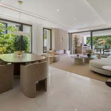 Groundfloor duplex apartment in the prestigious Epic Marbella development in Marbella Golden Mile Picture 0