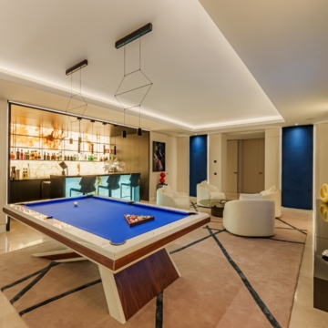 Extraordinary villa sits on a generous plot with panoramic views in the prestigious La Quinta, Benahavis Picture 53