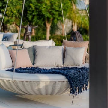 Extraordinary villa sits on a generous plot with panoramic views in the prestigious La Quinta, Benahavis Picture 18