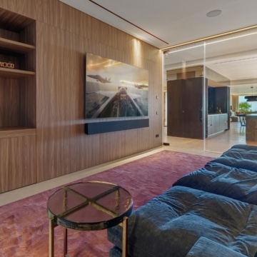 True architectural masterpiece Villa with Incredible Views in El Herrojo, Benahavis Picture 17