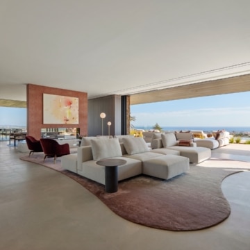 True architectural masterpiece Villa with Incredible Views in El Herrojo, Benahavis Picture 0