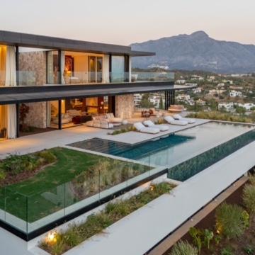 True architectural masterpiece Villa with Incredible Views in El Herrojo, Benahavis Picture 55