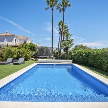 Beautiful 4-Bedroom Villa within the exclusive hillside community of La Paloma, Manilva Picture 29