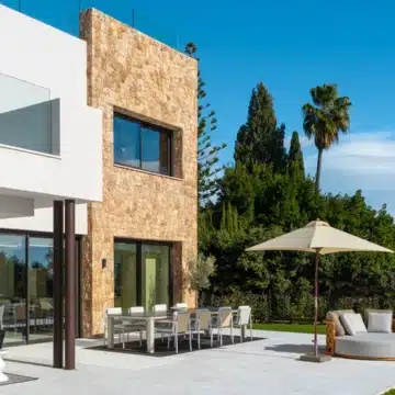 Exclusive Villa with Andalusian Charm and bespoke interiors in Marbella Hill Club Picture 1