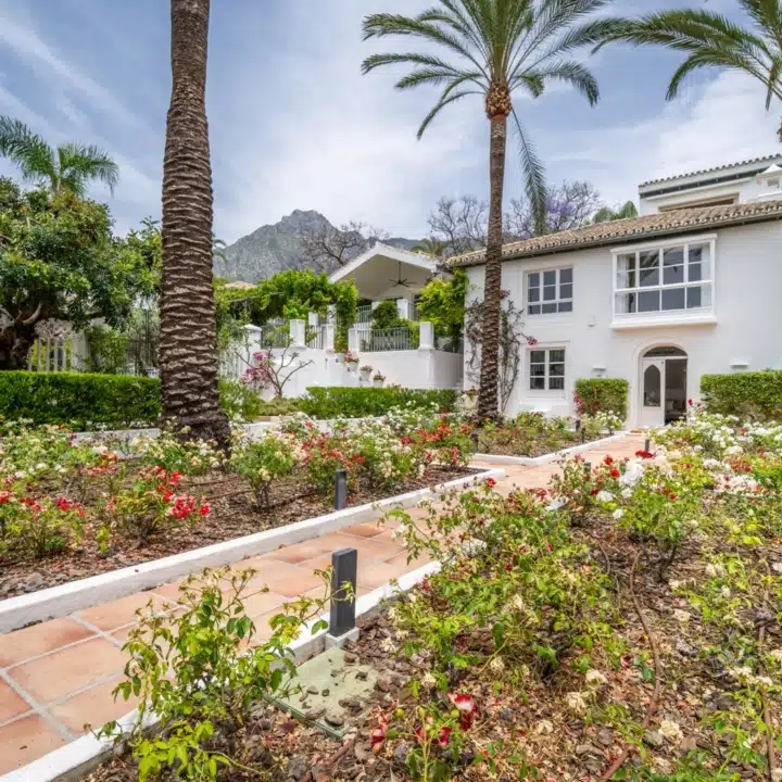 Elegant six-bedroom villa located in the prestigious gated community of Sierra Blanca, Marbella Golden Mile Picture