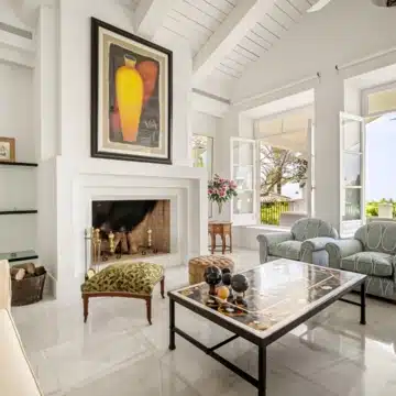 Elegant six-bedroom villa located in the prestigious gated community of Sierra Blanca, Marbella Golden Mile Picture 0
