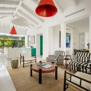 Elegant six-bedroom villa located in the prestigious gated community of Sierra Blanca, Marbella Golden Mile Picture 9