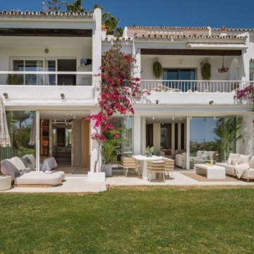 Beautiful 4-bedroom apartment in the prime location of Aloha, Nueva Andalucia Picture 12