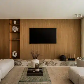 Beautiful 4-bedroom apartment in the prime location of Aloha, Nueva Andalucia Picture 2
