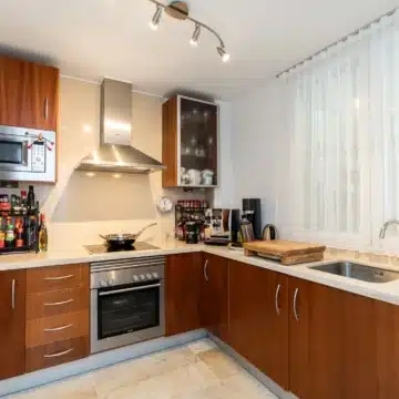 Bright and spacious apartment in the prestigious gated community of Ocean Pines in Benahavís Picture 9
