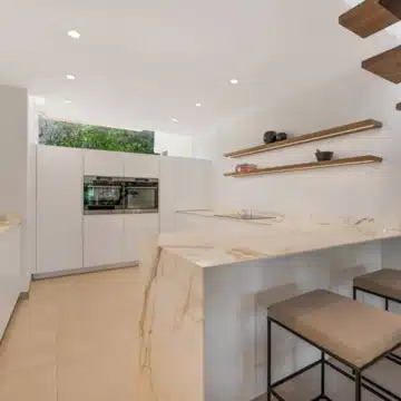 Stylish Designer Townhouse with Panoramic Views in La Quinta Hills, Benahavis Picture 21