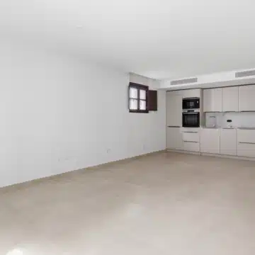 Maria Caridad – Casa Esperanza with modern interiors in Estepona Old Town Picture 4
