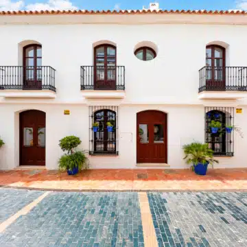 Maria Caridad – Casa Carmen with traditional Andalusian architecture in Estepona Old Town Picture 6