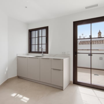 Maria Caridad – Casa Milagros in the heart of Estepona’s vibrant Old Town Picture 15