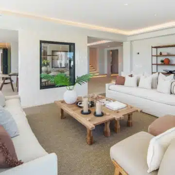 Luxury Five bedrooms frontline golf villa in La Cerquilla, Nueva Andalucía Picture 35