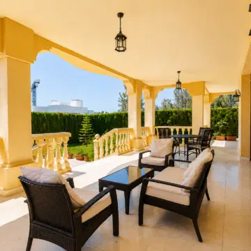 Charming villa surrounded by renowned golf courses in the prestigious area of La Quinta, Benahavís Picture 8
