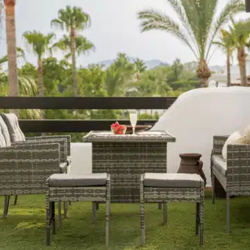 Semi-Detached villa with panoramic mountain views in La Meridiana, Marbella Golden Mile Picture 36