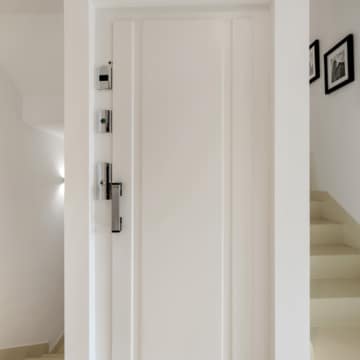 Semi-Detached villa with panoramic mountain views in La Meridiana, Marbella Golden Mile Picture 61
