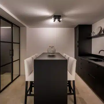 Luxury villa with contemporary architecture and beautiful interiors in the heart of Las Brisas, Nueva Andalucia Picture 58