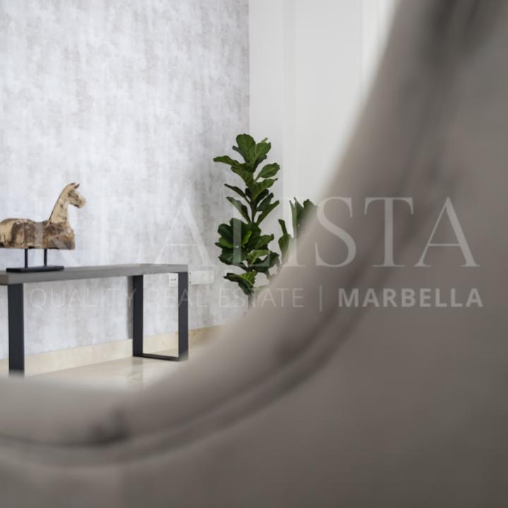 Apartments with stunning sea views in La Alqueria, Benahavis Picture 16