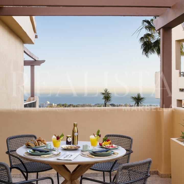 Apartments with stunning sea views in La Alqueria, Benahavis Picture 36