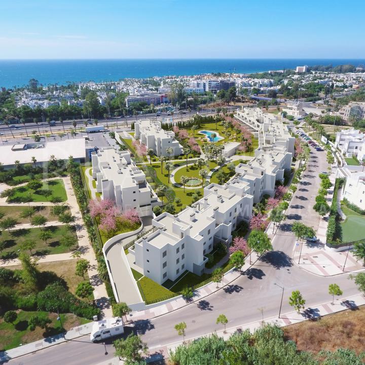 Acqua Gardens, elegant apartments in the coveted New Golden Mile Picture 1